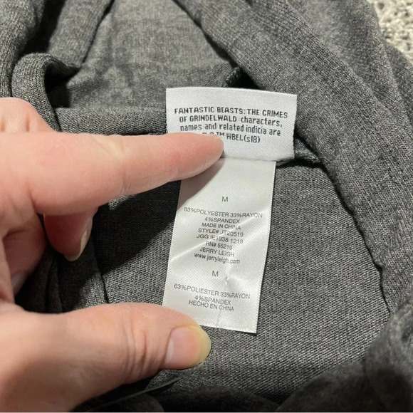 Women's HOODIE-Sweat Shirt -Fantastic Beast and The Crimes of Grindelwald NWT M - Picture 7 of 9